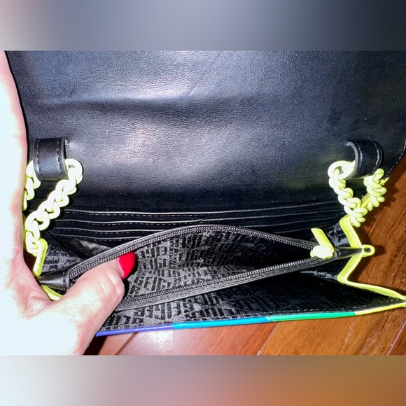 Kurt Geiger London Brixton Leather Shoulder/Crossbody. NWOT - Picture 8 of 16